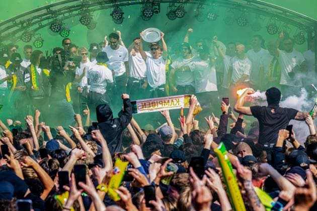 THE HAGUE - Players during the ADO Den Haag celebration at the Werktalent Stadium on April 29, 2026, in The Hague, the Netherlands. The club is celebrating promotion to the Eredivisie by winning the Eerste Divisie championship. FRANK DE ROO ANP xVIxANPxSportx xxANPxIVx 557071289 originalFilename: 557071289.jpg