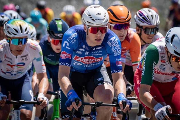61st Presidential Cycling Tour of Turkiye MUGLA, TURKIYE - APRIL 29: Cyclists compete during the fourth stage of the 61st Presidential Turkiye Cycling Tour (TUR 2026) in Mugla, Turkiye on April 29, 2026. Part of the UCI ProSeries, the prestigious 8-stage race continues with top international athletes navigating the scenic coastal routes of southwestern Turkiye. Ahmet Serdar Eser Anadolu Mugla Turkey. Editorial use only. Please get in touch for any other usage.  Copyright: x2026xAnadoluxAhmetxSerdarxEserx