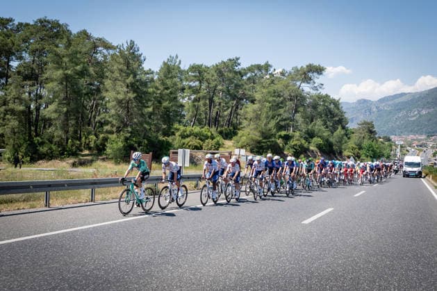 61st Presidential Cycling Tour of Turkiye MUGLA, TURKIYE - APRIL 29: Cyclists compete during the 130-kilometer Marmaris-Fethiye stage of the 61st Presidential Cycling Tour of Turkiye (TUR 2026) on April 29, 2026, in Mugla, Turkiye. This 8-stage event is the only competition in the country classified as a ProSeries race on the UCI Europe Tour calendar. The tour is organized by the Turkish Cycling Federation under the auspices of the Presidency and receives support from the Ministry of Youth and Sports. Ahmet Serdar Eser Anadolu Mugla Turkey. Editorial use only. Please get in touch for any other usage.  Copyright: x2026xAnadoluxAhmetxSerdarxEserx