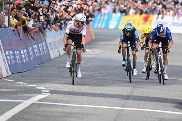 29-04-2026 Tour De Romandie; Tappa 01 Martigny - Martigny; 2026, Uae Emirates - Xrg; 2026, Red Bull - Bora Hansgrohe; 2026, Bahrain Victorious; Pogacar, Tadej; Lipowitz, Florian; Martinez, Lenny; Martigny; 
