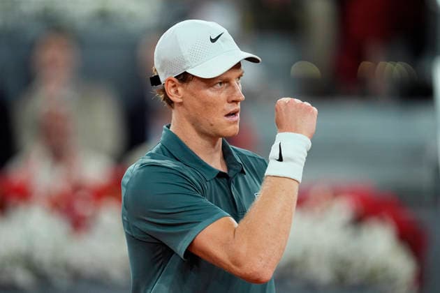 April 29, 2026, Madrid, Madrid, Spain: Jannik Sinner of Italy reacts against Rafael Jodar of Spain during the Mutua Madrid Open 2026, ATP, Tennis Herren Masters 1000 and WTA, Tennis Damen 1000, at La Caja Magica on April 29, 2026 in Madrid, Spain. Madrid Spain - ZUMAa181 20260429_zaa_a181_156 Copyright: xOscarxJ.xBarrosox