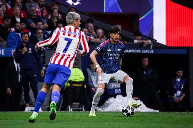 UEFA Champions League semifinals Atletico de Madrid vs Arsenal April 29, Madrid, Madrid, Spain Piero Hincapie with the ball during UEFA Champions League 2025 26 match beetween Atletico de Madrid and Arsenal at Riyadh Air Metropolitano on April 29, 2026, in Madrid, Spain Madrid Spain Madrid Spain Madrid Madrid Spain Real Madrid C F v Manchester City UEFA Champions League 2025 Copyright: xAlejandroxMatiasx