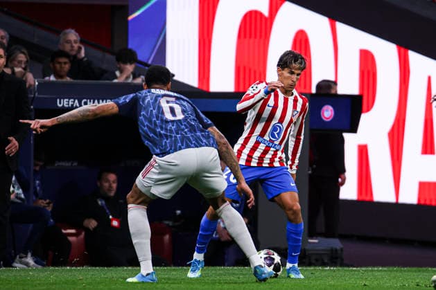 UEFA Champions League semifinals Atletico de Madrid vs Arsenal April 29, Madrid, Madrid, Spain Giuliano Simeone of Atletico de Madrid while Gabriel Magalhaes of Arsenal defended him during UEFA Champions League 2025 26 match beetween Atletico de Madrid and Arsenal at Riyadh Air Metropolitano on April 29, 2026, in Madrid, Spain Madrid Spain Madrid Spain Real Madrid C F v Manchester City UEFA Champions League 2025 Copyright: xAlejandroxMatiasx