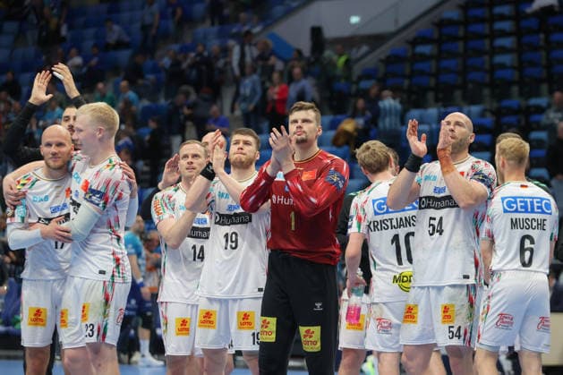 29 04 2026, xtgx, Handball, EHF Champions League 1 4 Final, Pick Szeged SC Magdeburg v l Magdeburg Cheering about the victory, cheering after the end of the match Szegend