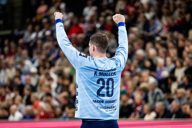 FLENSBURG, GERMANY - APRIL 29: goalie celebration joy after saved ball Kevin Moller (SG Flensburg-Handewitt, 20) during the EHF European League quarter-final match between SG Flensburg-Handewitt vs Recken - TSV Hannover-Burgdorf at GP JOULE Arena, on matchday April 29, 2026 in Flensburg, Germany. Schleswig-Holstein Germany Copyright: xMarioxM.xKobergx