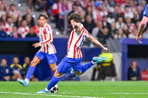 April 29, 2026, Madrid, Madrid, Spain: JULIAN ALVAREZ of Atletico de Madrid shoots for goal during the Champions League first semifinal match between ATLETICO DE MADRID and ARSENAL FOOTBALL CLUB, held on April 29, 2026, at the Riyadh Air Metropolitano, Madrid, Spain. ATLETICO DE MADRID Vs ARSENAL FOOTBALL CLUB Champions League Match, Season 25 26 (04.29.26)  - ZUMAc312 20260429_zsp_c312_246 Copyright: xOscarxManuelxSanchezx