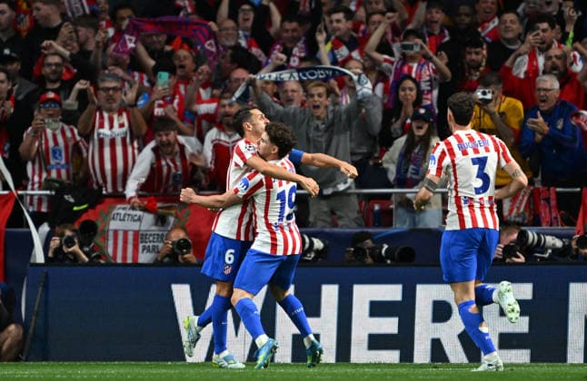 Atletico Madrid v Arsenal - UEFA Champions League MADRID, SPAIN - APRIL 29: Julian Alvarez of Atletico Madrid celebrates with his teammates after a goal during the first leg of the UEFA Champions League semifinal match between Atletico Madrid and Arsenal at Riyadh Air Metropolitano Stadium in Madrid, Spain on April 29, 2026. Burak Akbulut Anadolu Madrid Spain. Editorial use only. Please get in touch for any other usage.  Copyright: x2026xAnadoluxBurakxAkbulutx