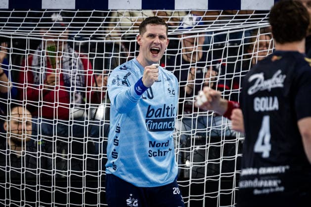 FLENSBURG, GERMANY - APRIL 29: goalie celebration joy after saved ball Kevin Moller (SG Flensburg-Handewitt, 20) during the EHF European League quarter-final match between SG Flensburg-Handewitt vs Recken - TSV Hannover-Burgdorf at GP JOULE Arena, on matchday April 29, 2026 in Flensburg, Germany. Schleswig-Holstein Germany Copyright: xMarioxM.xKobergx