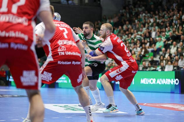 79Costa, Martim SPORTING in action during the match between Sporting Clube de Portugal vs AALBORG HANDBOLD, valid for Machineseeker EHF Champions League Quarter-finals 2025 2026 at Pavilhao Joao Rocha in Lisbon on 29 Apri 2026. Lisbon Pavilhao Joao Rocha Lisbon Portugal Copyright: xIMAGOx xPRIMExSPORTSxIMAGESx xANGELOxMOREIRAx