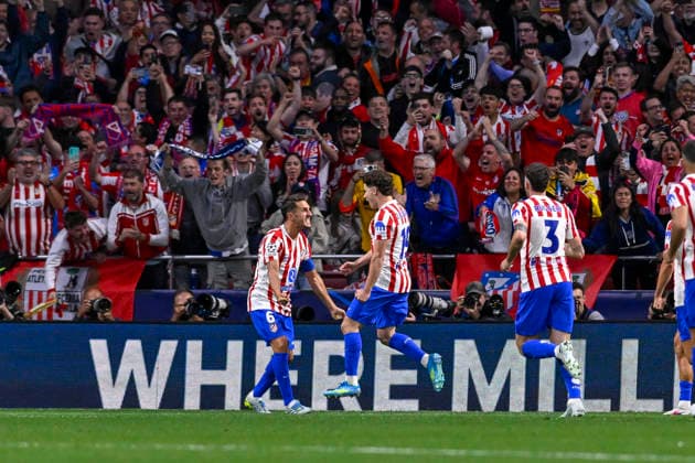 April 29, 2026, Madrid, Madrid, Spain: JULIAN ALVAREZ of Atletico de Madrid celebrates with teammates after scoring during the Champions League first semifinal match between ATLETICO DE MADRID and ARSENAL FOOTBALL CLUB, held on April 29, 2026, at the Riyadh Air Metropolitano, Madrid, Spain. ATLETICO DE MADRID Vs ARSENAL FOOTBALL CLUB Champions League Match, Season 25 26 (04.29.26)  - ZUMAc312 20260429_zsp_c312_268 Copyright: xOscarxManuelxSanchezx
