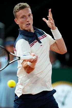 April 29, 2026, Madrid, Madrid, Spain: Jiri Lehecka of Czech Republic plays against Arthur Fils of France during the Mutua Madrid Open 2026 at La Caja Magica on April 29, 2026 in Madrid, Spain. Madrid Spain - ZUMAa181 20260429_zaa_a181_398 Copyright: xOscarxJ.xBarrosox