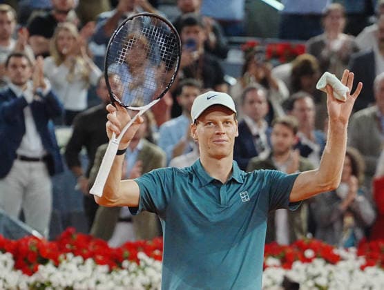 April 29, 2026, Madrid, Spain: JANNIK SINNER of Italy celebrates during the Mutua Madrid Open 2026, ATP, Tennis Herren Masters 1000 and WTA, Tennis Damen 1000 on 29 April 2026 at La Caja Magica. Sinner wn 6:2 7:6. Madrid Spain - ZUMAl193 20260429_zsp_l193_172 Copyright: xLaurentxLairysx