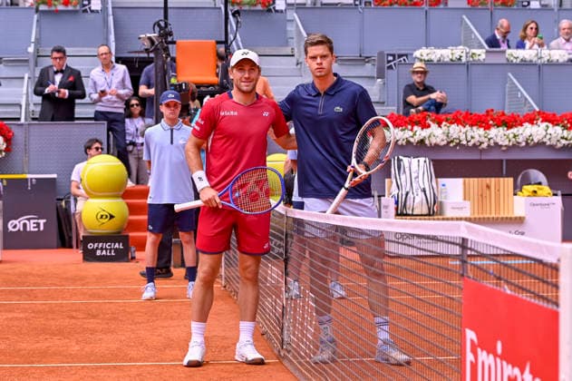 April 30, 2026, Madrid, Madrid, Spain: CASPER RUUD of norway - YONEX and ALEXANDER BLOCKX of Belgium during the Mutua Madrid Open 2026, ATP, Tennis Herren Masters 1000 and WTA, Tennis Damen 1000 tennis tournament, celebrated at Caja Magica on April 30, 2026 in Madrid, Spain. Madrid Spain - ZUMAc312 20260430_zsp_c312_054 Copyright: xOscarxManuelxSanchezx