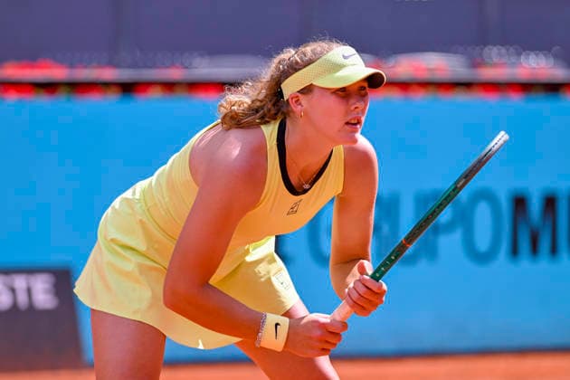 April 30, 2026, Madrid, Madrid, Spain: MIRRA ANDREEVA of Russian †WILSON during the Mutua Madrid Open 2026, ATP, Tennis Herren Masters 1000 and WTA, Tennis Damen 1000 tennis tournament, celebrated at Caja Magica on April 30, 2026 in Madrid, Spain. Madrid Spain - ZUMAc312 20260430_zsp_c312_198 Copyright: xOscarxManuelxSanchezx