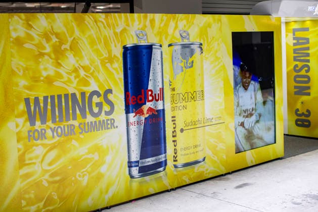 F1 - MIAMI GRAND PRIX 2026 Visa Cash App RB F1 Team atmosphere Red Bull summer edition during the Formula 1 Miami Grand Prix 2026, 4th round of the 2026 Formula One World Championship, WM, Weltmeisterschaft from May 1 to 3, 2026 on the Miami International Autodrome, in Miami Gardens, USA - Miami GardensUnited States  Copyright: xXavixBonillax