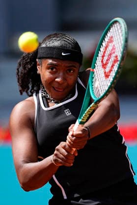 April 30, 2026, Madrid, Madrid, Spain: Hailey Baptiste of USA plays against Mirra Andreeva of Russia during the Mutua Madrid Open 2026 at La Caja Magica on April 30, 2026 in Madrid, Spain. Madrid Spain - ZUMAa181 20260430_zaa_a181_127 Copyright: xOscarxJ.xBarrosox