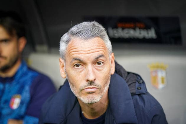 Portugal Football Europa League 2025 2026, semi-final Sporting Braga vs SC Freiburg Estadio Municipal de Braga POR Carlos Vicens coach, SC Braga facial expression, facial expression, emotion, portrait photo, portrait, single shot, portrait Copyright: xJOERANxSTEINSIEKx