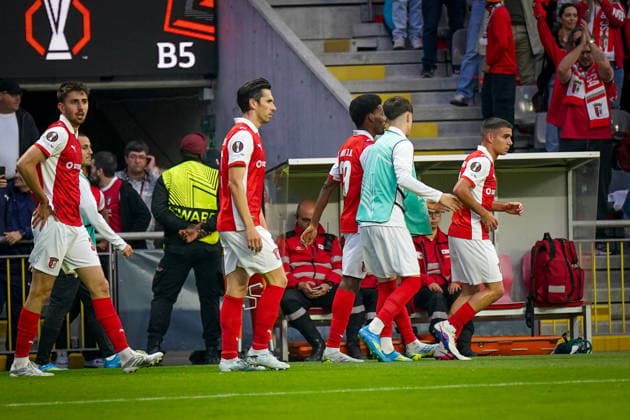 Portugal Football Europa League 2025 2026, semi-final Sporting Braga vs SC Freiburg Estadio Municipal de Braga POR Goal and goal celebration for 1-0 by Demir Tiknaz SC Braga, 34 Copyright: xJOERANxSTEINSIEKx