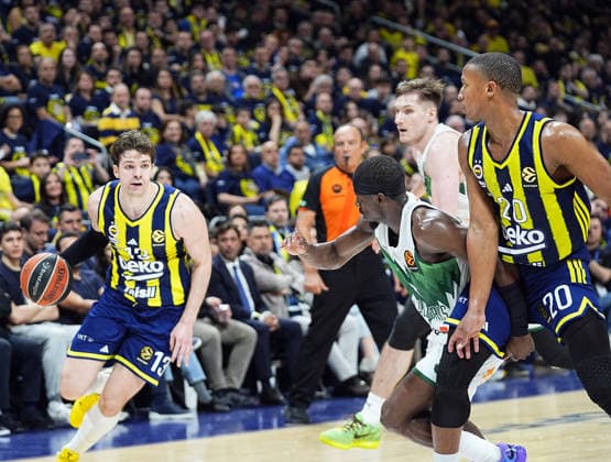 Fenerbahce Beko v Zalgiris - EuroLeague ISTANBUL, TURKIYE - APRIL 30: Tarik Biberovic (13) of Fenerbahce Beko in action during the EuroLeague play-off second match between Fenerbahce Beko and Zalgiris at Ulker Sports and Event Hall in Istanbul, Turkiye on April 30, 2026. Esra Bilgin Anadolu Istanbul Turkey. Editorial use only. Please get in touch for any other usage.  Copyright: x2026xAnadoluxEsraxBilginx