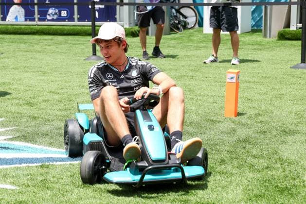 Kimi Antonelli Mercedes AMG Petronas 12 in GoKart, Grand Prix of Miami, Motorsport, Men, Formula 1, Media Day, 30 04 2026 Miami Florida USA Copyright: xkolbert-press ChristianxKolbertx
