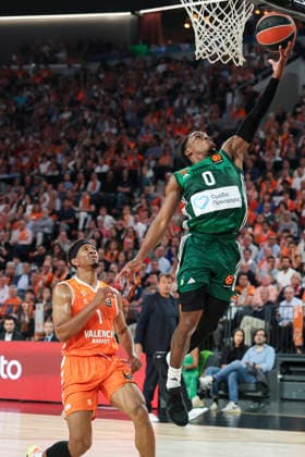 April 30, 2026, Valencia, Valencia, Spain: Kameron Taylor of Valencia Basket and TJ Shorts of Panathinaikos AKTOR Athens in action during the EuroLeague Play Off Game 2 match between Valencia Basket and Panathinaikos Aktor Athens at Roig Arena on April 30, 2026 in Valencia, Spain. Valencia Spain - ZUMAa181 20260430_zaa_a181_220 Copyright: xIrinaxR.xHipolitox