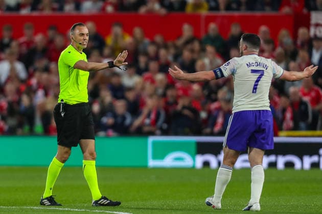 Nottingham Forest v Aston Villa, UEFA Europa League John McGinn of Aston Villa reacts to Referee Joao Pinheiro during the Nottingham Forest v Aston Villa UEFA Europa League Semi-Final 1st leg match at the City Ground, West Bridgford, England on 30 April 2026 Credit: Lee Keuneke Every Second Media Editorial use only. All images are copyright Every Second Media Limited. No images may be reproduced without prior permission. Copyright: xIMAGO EveryxSecondxMediax ESM-1958-0056 LeexKeunekex xEveryxSecondxMediax