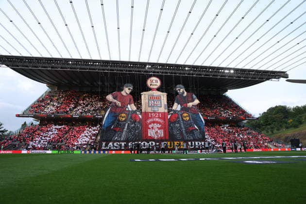 April 30, 2026, Braga, Braga, Portugal: BRAGA, PORTUGAL - APRIL 30: Big tifo during UEFA Europa League 2025 26 Semi-Final First Leg match between SC Braga and Club Freiburg at Estadio Municipal de Braga on April 30, 2026 in Braga, Portugal. UEFA Europa League 2025 26 Semi-Final First Leg Match SC Braga And Sport-Club Freiburg  - ZUMAe141 20260430_zsp_e141_027 Copyright: xLuisxEirasx