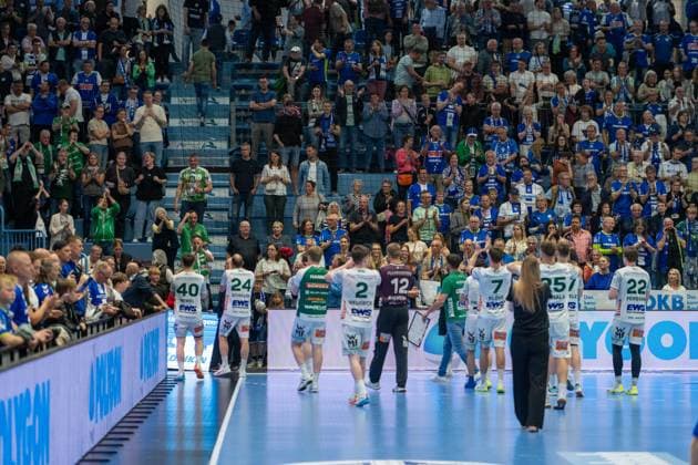 Emotions after the draw in the final seconds, VfL Gummersbach vs Frisch Auf Goeppingen, Daikin Handball Bundesliga, Men , Matchday 30, 30 04 2026 Gummersbach NRW Germany Copyright: xkolbert-press MartinxWdziecznyx