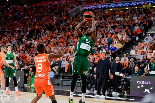 ESP Valencia Basket v Panathinaikos AKTOR Athens PlayOff Euroleague Jerian Grant of Panathinaikos during the Euroleague match, playoff Game 2, between Valencia Basket and Panathinaikos AKTOR Athens played at Roig Arena Stadium on April 30, 2026 in Valencia Spain Valencia Spain Spain Basketball Copyright: xPacoxMGEstudix xAgenciaxLOFx