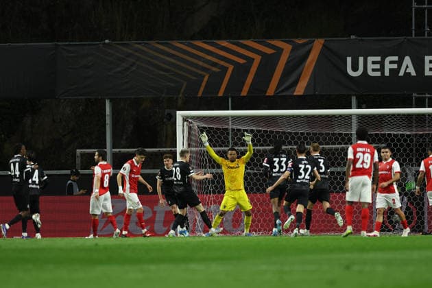 April 30, 2026, Braga, Braga, Portugal: BRAGA, PORTUGAL - APRIL 30: Noah Atubolu of SC Freiburg celebrates after defends a penalty during UEFA Europa League 2025 26 Semi-Final First Leg match between SC Braga and Club Freiburg at Estadio Municipal de Braga on April 30, 2026 in Braga, Portugal. Braga Portugal - ZUMAe141 20260430_zsp_e141_050 Copyright: xLuisxEirasx