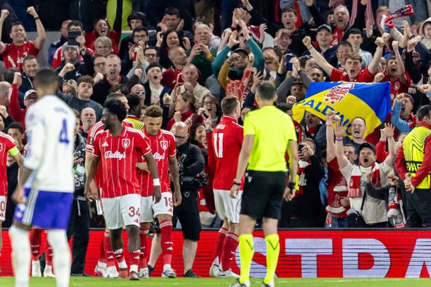 Nottingham Forest v Aston Villa, Europa League, Semi Final First Leg GOAL scores 1-0 Nottingham Forest forward Chris Wood (11) scores from penalty and celebrates during the Europa League semi-final 1st leg match between Nottingham Forest and Aston Villa at the City Ground, Nottingham, UK on 30 April 2026. Nottingham City Ground Nottinghamshire UK Editorial use only , Copyright: xManjitxNarotrax PSI-24183-0048