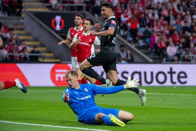 April 30, 2026, Braga, Braga, Portugal: BRAGA, PORTUGAL - APRIL 30: VINCENZO GRIFO of SC Freiburg is seen scoring a goal during the UEFA Europa League semi final first leg match between SC Braga and SC Freiburg at Estadio Municipal de Braga on April 30, 2026 in Braga, Portugal Braga Portugal - ZUMAl192 20260430_zsp_l192_028 Copyright: xMiguelxLemosx