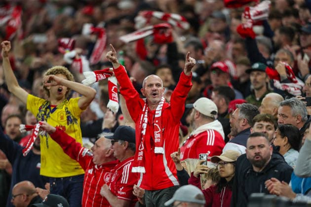 Nottingham Forest v Aston Villa, UEFA Europa League Nottingham Forest fans in the stands celebrating Chris Wood Of Nottingham Forests goal during the Nottingham Forest v Aston Villa UEFA Europa League Semi-Final 1st leg match at the City Ground, West Bridgford, England on 30 April 2026 Credit: Lee Keuneke Every Second Media Editorial use only. All images are copyright Every Second Media Limited. No images may be reproduced without prior permission. Copyright: xIMAGO EveryxSecondxMediax ESM-1958-0082 LeexKeunekex xEveryxSecondxMediax