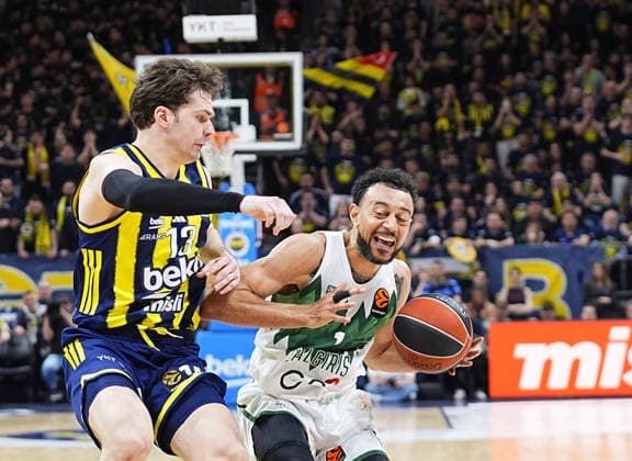 Fenerbahce Beko v Zalgiris - EuroLeague ISTANBUL, TURKIYE - APRIL 30: Tarik Biberovic (13) of Fenerbahce Beko in action against Nigel Williams-Goss (1) of Zalgiris during the EuroLeague play-off second match between Fenerbahce Beko and Zalgiris at Ulker Sports and Event Hall in Istanbul, Turkiye on April 30, 2026. Esra Bilgin Anadolu Istanbul Turkey. Editorial use only. Please get in touch for any other usage.  Copyright: x2026xAnadoluxEsraxBilginx