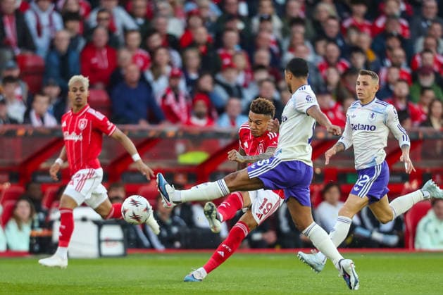 Nottingham Forest v Aston Villa, UEFA Europa League Igor Jesus Of Nottingham Forest crosses the ball during the Nottingham Forest v Aston Villa UEFA Europa League Semi-Final 1st leg match at the City Ground, West Bridgford, England on 30 April 2026 Credit: Lee Keuneke Every Second Media Editorial use only. All images are copyright Every Second Media Limited. No images may be reproduced without prior permission. Copyright: xIMAGO EveryxSecondxMediax ESM-1958-0135 LeexKeunekex xEveryxSecondxMediax