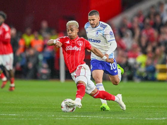 Nottingham Forest v Aston Villa UEFA Europa League Omari Hutchinson of Nottingham Forest during the UEFA Europa League Semi-final First Leg match at the City Ground, Nottingham 30 04 2026 UK Newspapers OUT Copyright: xKarlxVallantinex FIL-23370-0095