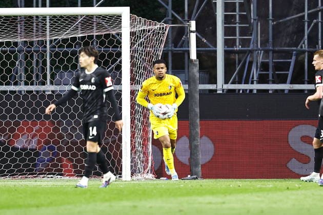 Noah Atubolu (Freiburg), APRIL 30, 2026 - Football Soccer : UEFA Europa League Semi-finals 1st leg match between SC Braga - SC Freiburg at the Estadio Municipal de Braga in Braga, Portugal. Noxthirdxpartyxsales  aflo_328820208