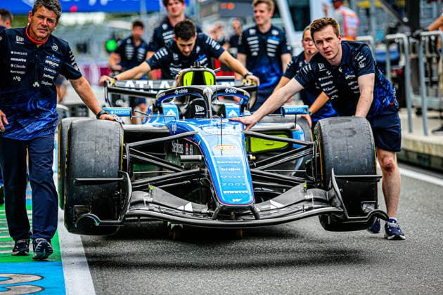 (23) Alexander Albon (THA) - Atlassian Williams F1 Team - Williams FW48 - Mercedes during the Formula 1 Crypto.com Miami Grand Prix 2026 at Miami International Autodrome in Miami Gardens, United States. Round 6 of the 2026 FIA Formula One World Championship, WM, Weltmeisterschaft held May 1-3, 2026. The Miami International Autodrome, located in the grounds of the Hard Rock Stadium, hosts the sixth round featuring the Sprint format. This event weekend features the F1 Sprint format, with a Sprint Shootout and Sprint Race in addition to the standard qualifying session and Grand Prix.  Copyright: xAlessioxDexMarcox xAvens-images.com AvensImages IPAxSportx xipa-agency.netx xx IPA_74345774 IPA_Agency_IPA74345774