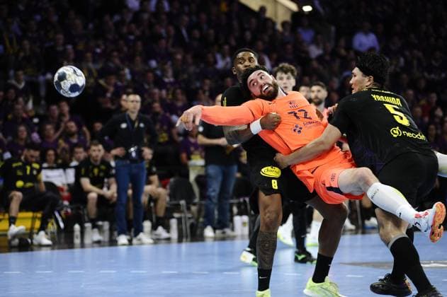 Handball - Champions League - Nantes vs Barcelona Julien Kammerer MAXPPP - Nantes 30 04 2026 Ludovic FABREGAS of FC Barcelona, Barca during the EHF Champions League, Quarter-finals, 1st leg handball match between HBC Nantes and FC Barcelona on 30 April 2026 at H Arena in Nantes, France - Photo Julien Kammerer Nantes France  Copyright: xMAXPPPxJulienxKammererx KMM202604305420 KMM202604305420