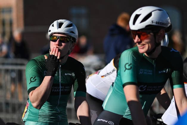 UCI Para Cycling Road World Cup: Round 2 Picture by Mathew Wells SWpix.com - 01 05 2026 - Cycling - UCI Para Cycling Road World Cup: Round 2 - Gistel, West Flanders, Belgium - WB Road Race - Sinead Greenan (Ireland) piloted by Alice Sharpe Copyright: x xSWpix.comx(t axPhotographyxHubxLtd)xMathewxWells SWpix.comx SWP-3030-13622