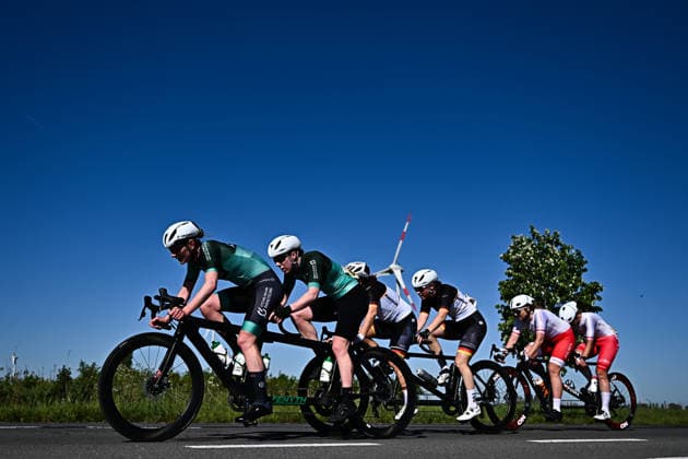 UCI Para Cycling Road World Cup: Round 2 Picture by Mathew Wells SWpix.com - 01 05 2026 - Cycling - UCI Para Cycling Road World Cup: Round 2 - Gistel, West Flanders, Belgium - WB Road Race - Sinead Greenan (Ireland) piloted by Alice Sharpe Copyright: x xSWpix.comx(t axPhotographyxHubxLtd)xMathewxWells SWpix.comx SWP-3030-13639