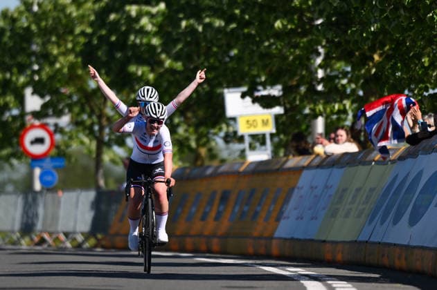 UCI Para Cycling Road World Cup: Round 2 Picture by Mathew Wells SWpix.com - 01 05 2026 - Cycling - UCI Para Cycling Road World Cup: Round 2 - Gistel, West Flanders, Belgium - WB Road Race - Sophie Unwin (Great Britain) piloted by Jenny Holl wins Copyright: x xSWpix.comx(t axPhotographyxHubxLtd)xMathewxWells SWpix.comx SWP-3030-13646