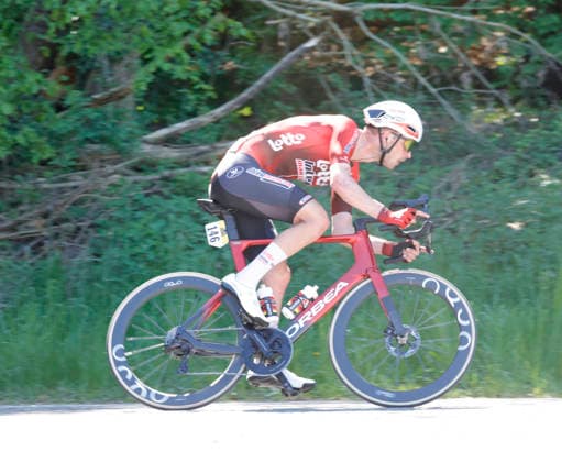 01 05 2026 The Eschborn Frankfurt 2026 bike race here Leading group breakaway group at the foot of the Mammolshainer Hang from Königstein im Taunus Eschborn Frankfurt Hessen Germany