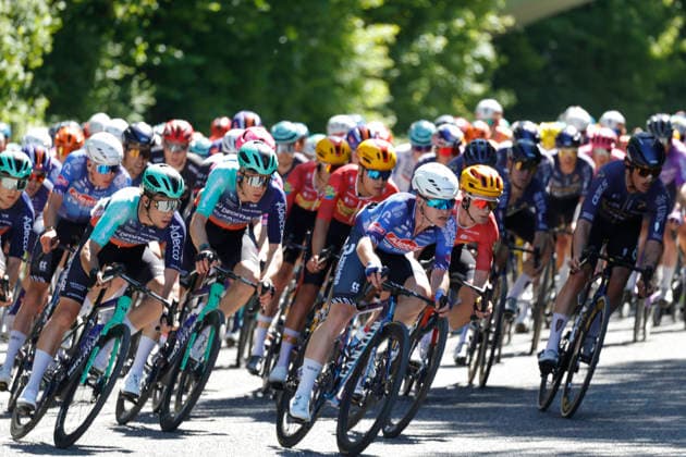01 05 2026 The Eschborn Frankfurt 2026 bike race vehicle here main field at the foot of the Mammolshainer slope of Königstein im Taunus Eschborn Frankfurt Hessen Germany