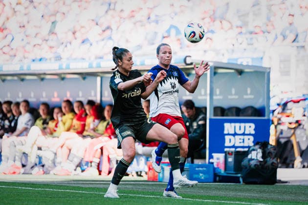 Google Pixel Women Bundesliga Hamburger SV vs 1 FC Union Berlin, 01 05 2026 Anna Weiß 1 FC Union Berlin, 21 vs Christin Martina Ingrid Meyer Hamburger SV, 16 in duel Soccer, Google Pixel Women Bundesliga, 24 Matchday Hamburger SV vs 1 FC Union Berlin on 01 05 2026 at Volksparkstadion, Hamburg DFB REGULATIONS PROHIBIT ANY USE OF PHOTOGRAPHS AS IMAGE SEQUENCES AND OR QUASI VIDEO Copyright: xBEAUTIFULxSPORTS Tonhäuserx
