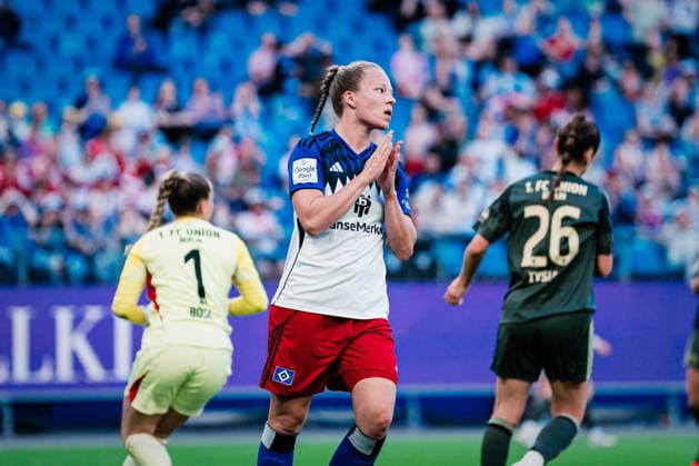 Google Pixel Frauen Bundesliga Hamburger SV vs 1 FC Union Berlin, 01 05 2026 Christin Martina Ingrid Meyer Hamburger SV, 16 annoyed about the missed chance Soccer, Google Pixel Frauen Bundesliga, 24 Matchday Hamburger SV vs 1 FC Union Berlin on 01 05 2026 at Volksparkstadion, Hamburg DFB REGULATIONS PROHIBIT ANY USE OF PHOTOGRAPHS AS IMAGE SEQUENCES AND OR QUASI VIDEO Copyright: xBEAUTIFULxSPORTS Tonhäuserx