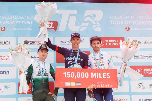 61st Presidential Cycling Tour of Turkiye ANTALYA, TURKIYE - MAY 01: (L-R) Second-placed Sebastian Berwick of Caja Rural-Seguros RGA, stage winner Christian Bagatin of MBH Bank Ballan CSB Telecom Fort, and third-placed Jordan Jegat of TotalEnergies pose on the podium after the 6th stage of the 61st Presidential Cycling Tour of Turkiye (TUR 2026) on May 01, 2026, in Antalya, Turkiye. Ahmet Serdar Eser Anadolu Antalya Turkey. Editorial use only. Please get in touch for any other usage.  Copyright: x2026xAnadoluxAhmetxSerdarxEserx