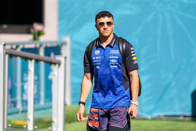 Isack Hadjar Oracle Red Bull Racing 6 in the paddock, Grand Prix of Miami, Motorsport, Men, Formula 1, Free Practice, 01 05 2026 Miami Florida USA Copyright: xkolbert-press ChristianxKolbertx