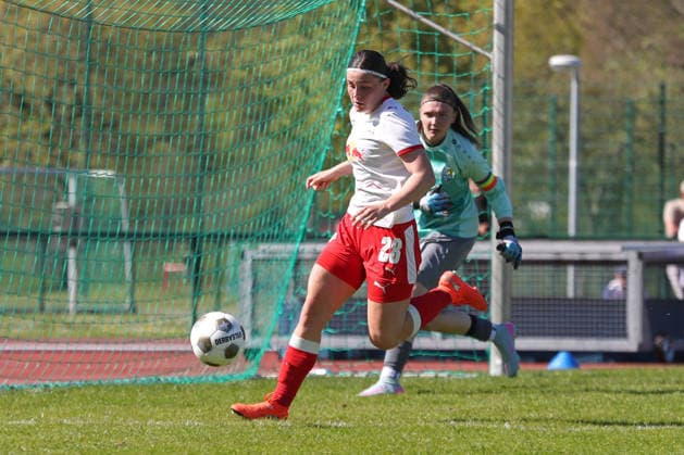 Saxony Cup Final Women Chemnitzer FC RB Leipzig II 01 05 2026 Janita Jolien Kramer 28, RB Leipzig II U20 Saxony Cup Final Women Saxony Lotto State Cup Chemnitzer FC vs RB Leipzig II U20 at Auenstadion Flöha, 01 05 2026 Copyright: xBEAUTIFULxSPORTS JanxKaeferx