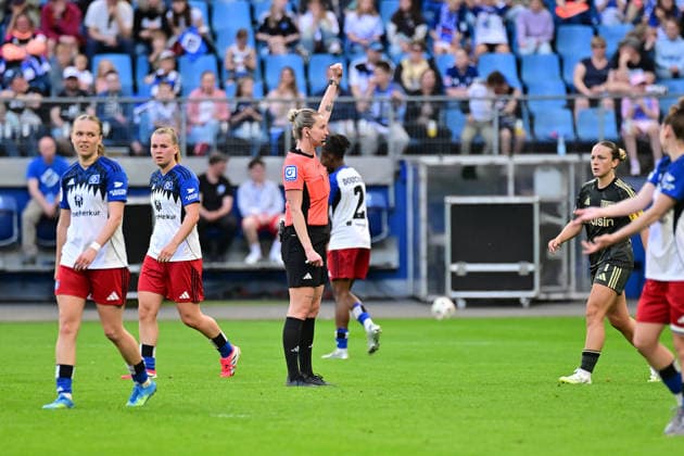Soccer I Women I Season 2025 2026 I Bundesliga I 24 Matchday I Hamburger SV 1 FC Union Berlin I 01 05 2026 Anna Lena Heidenreich Referee decides on offside Hamburg Volksparkstadion Hamburg Germany Copyright: xLobeca WolfxGebhardtx